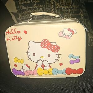 Hello Kitty Cosmetic‎ Case